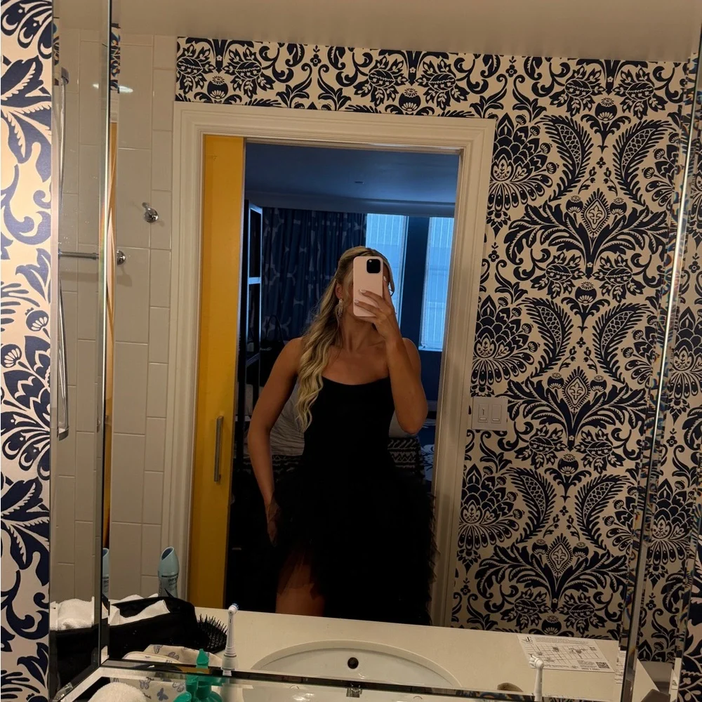 Lovers + Friends Black Iris Gown - Picture 5 of 6